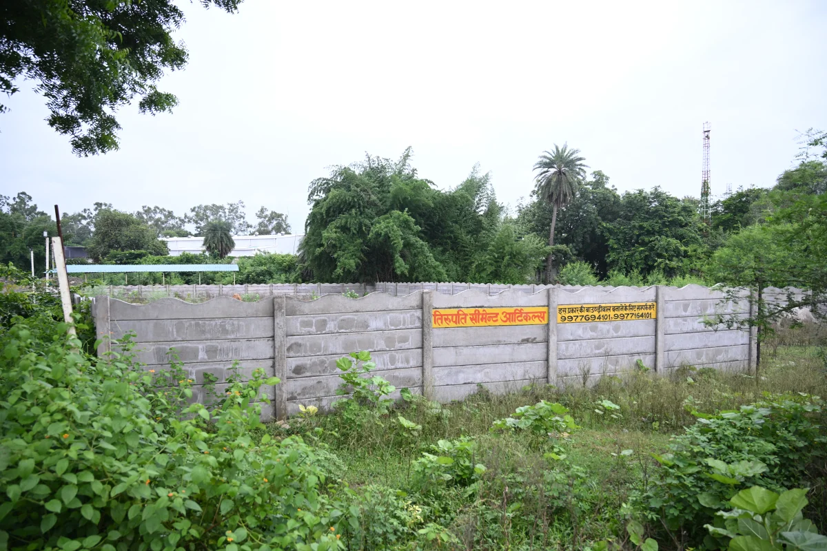 Long-Span Industrial Compound Wall Project